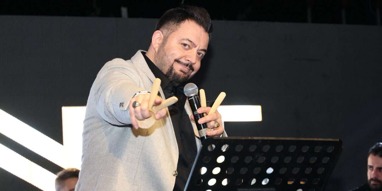 Hüseyin Kağıt konserine binlerce kişi akın etti