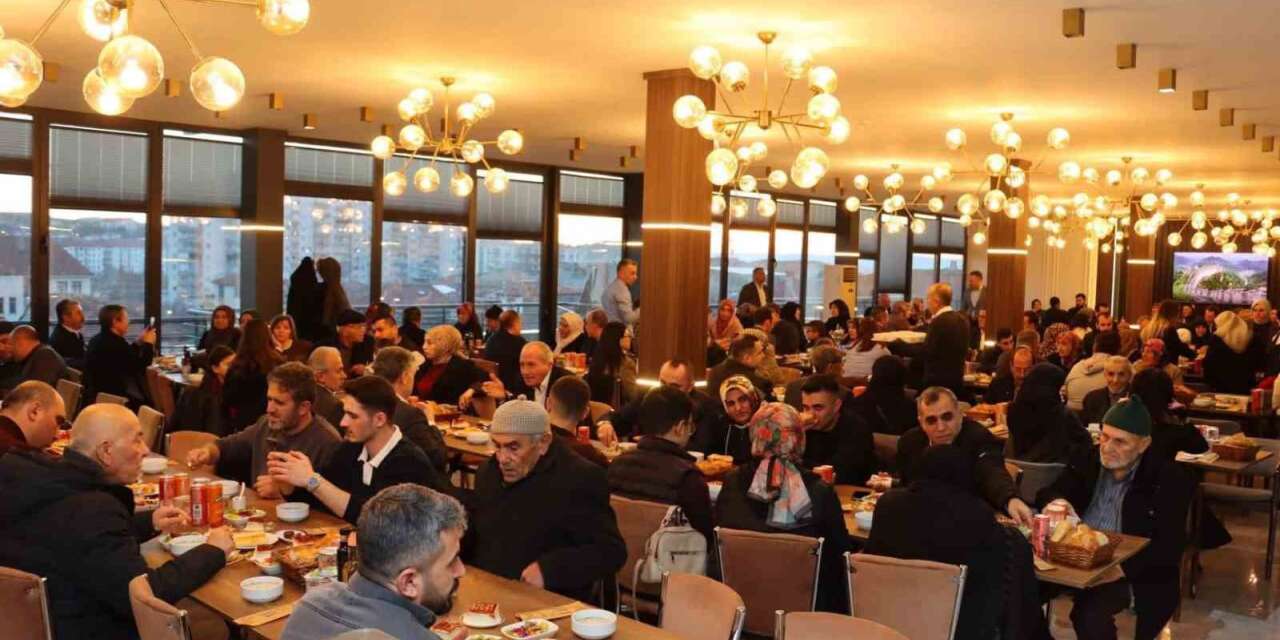 Sungurlu’da gazi ve şehit aileleri iftar sofrasında buluştu