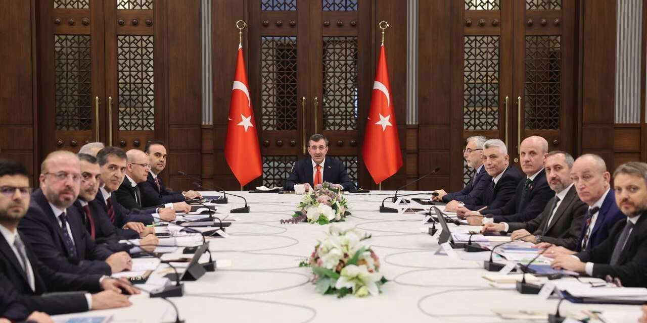 "Yatırım, istihdam, üretim ve ihracat odaklı politikalarımız ile sosyal refahı kalıcı bir şekilde artırmayı amaçlıyoruz"