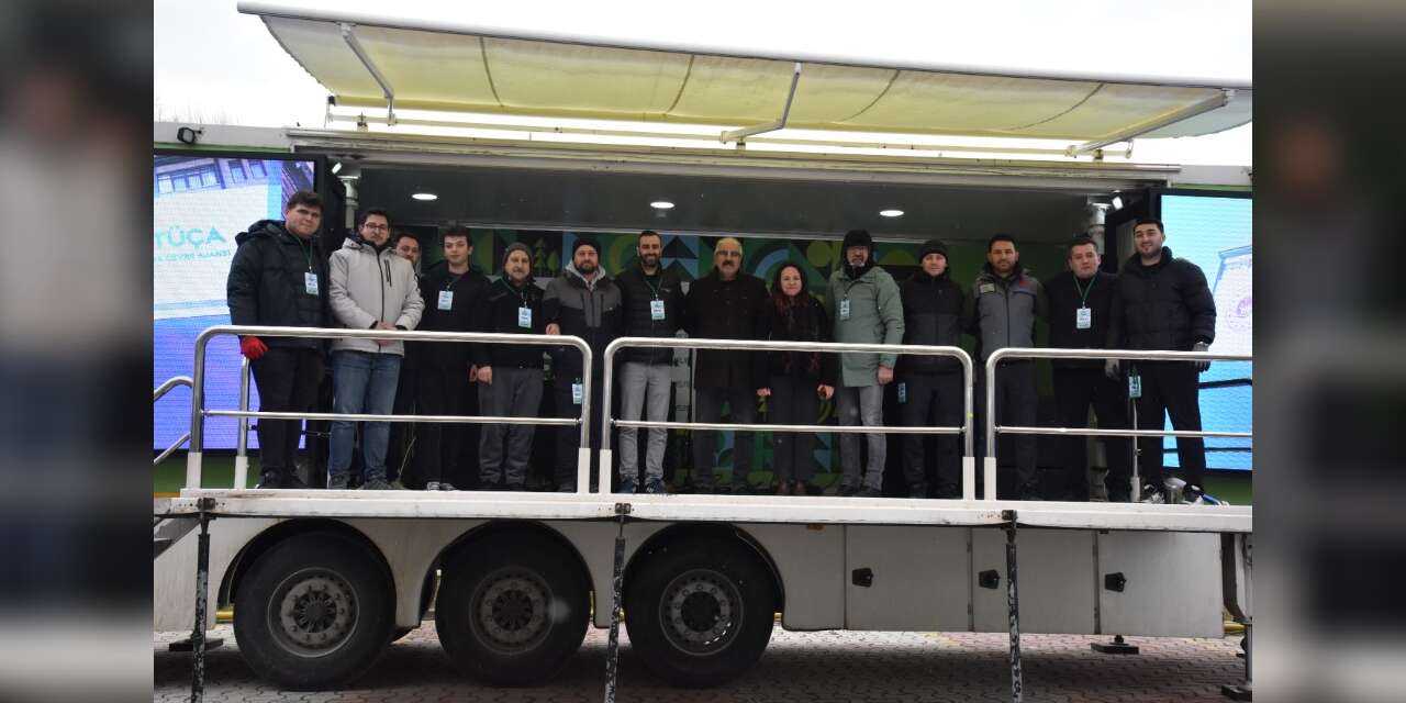 Kastamonu Üniversitesi’nde "çevre tırı" öğrencilerle buluştu