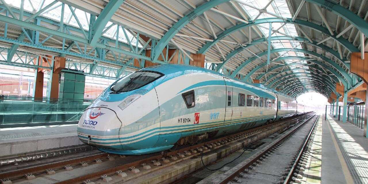 Uraloğlu açıkladı: “Kırıkkale-Çorum YHT çalışmaları hızlı şekilde ilerliyor”