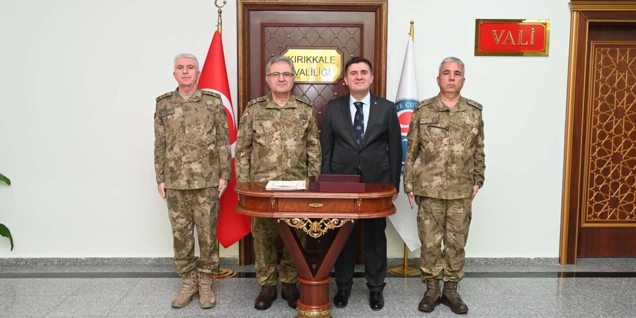 Kara Kuvvetleri Komutanı Tokel’den Kırıkkale Valisi Sarıibrahim’e ziyaret