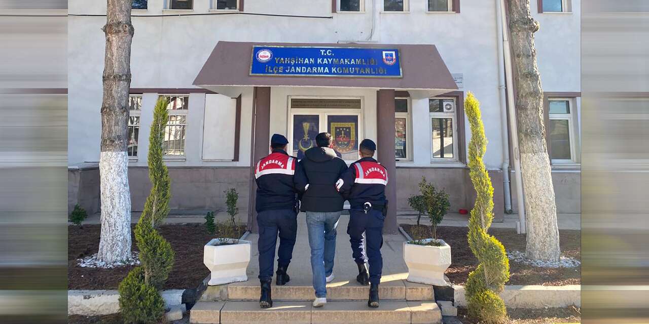 Aranan hükümlüleri Kırıkkale’de jandarma yakaladı!