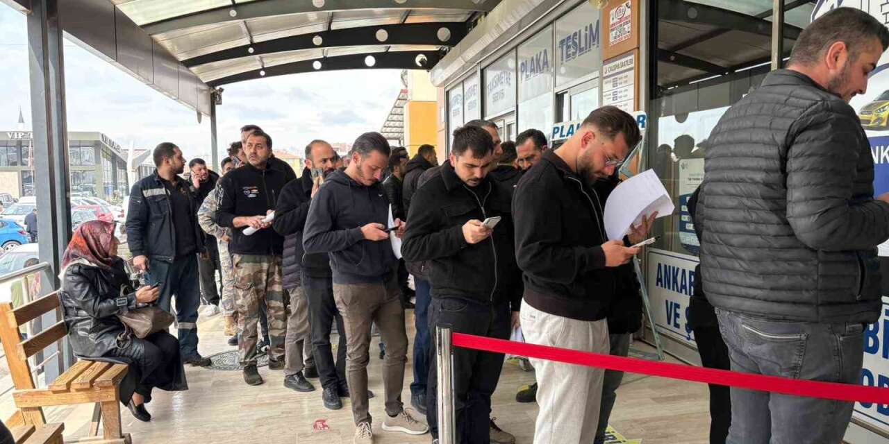 Plaka basım atölyelerinde APP kuyruğu!