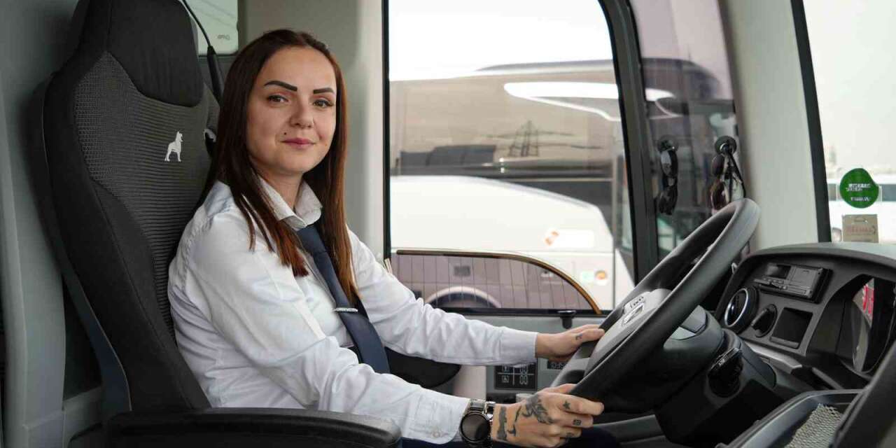 Hostesken otobüs kaptanı olan Serenay Göç: "Kadınlarımız her alanda olmalı"