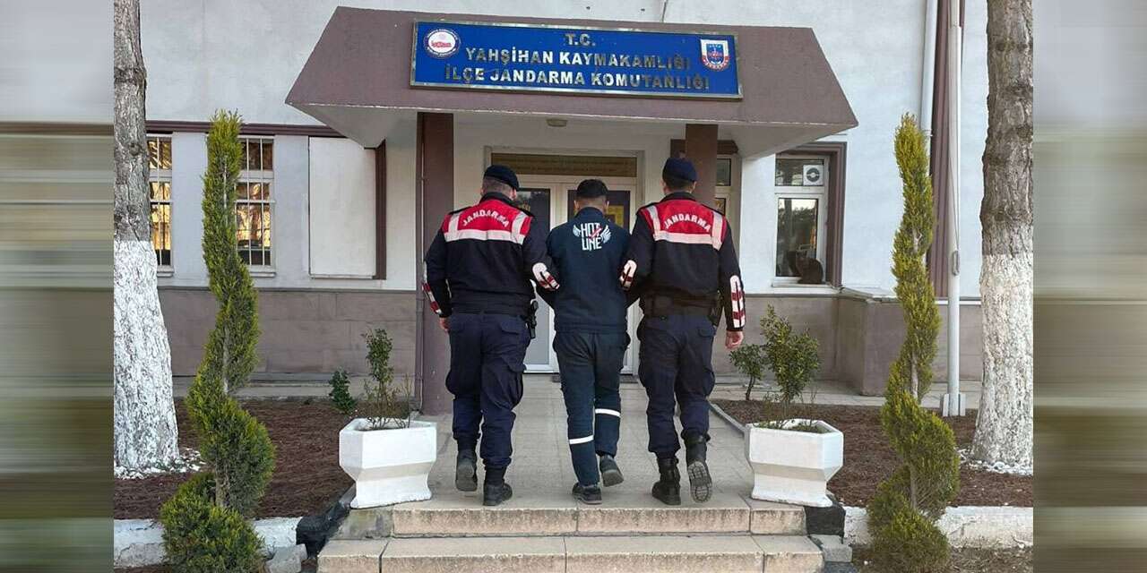 Cebir, tehdit ve hile! Ne ararsan var: O zanlılar Kırıkkale’de yakalandı!