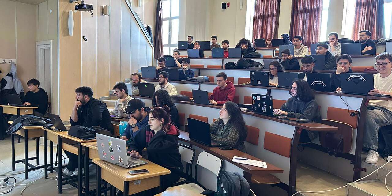 Siber Vatan programı gençlerle buluştu