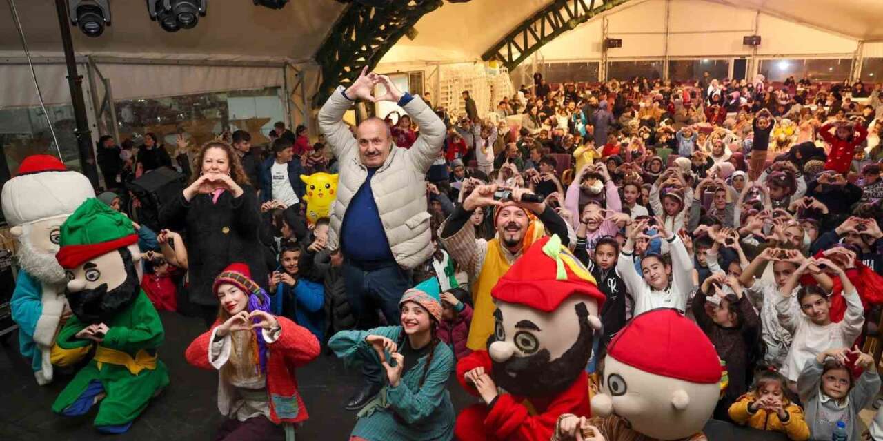 Kastamonu’da çocuklar müzikal gösterisiyle buluştu