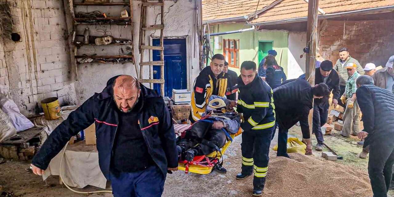 Buğday aktarımı sırasında facia: Kardeşlerden biri göçükte kaldı, diğerinin parmakları koptu