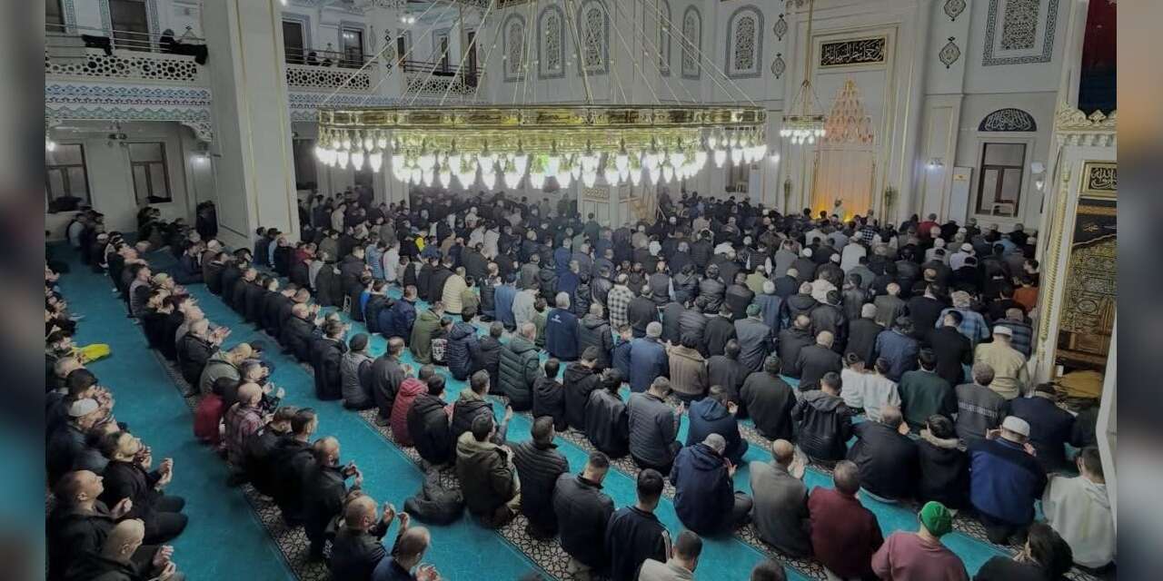 Kadir Gecesi, Sincan’da dualarla idrak edildi