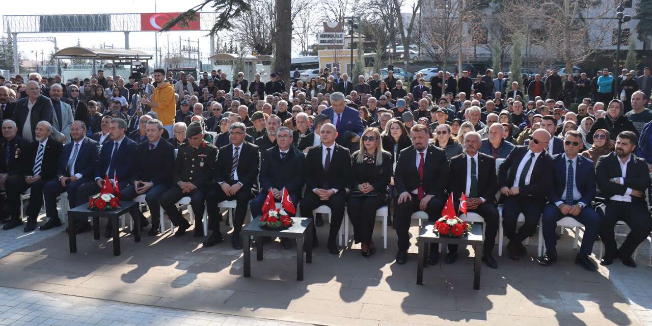 Vatan kahramanları için Şehitlik Anıtı