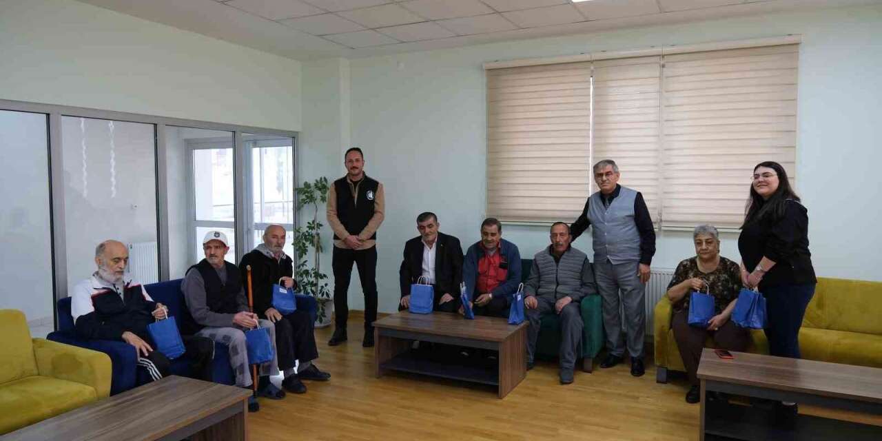 Çorum Belediyesi hasta ve yaşlıları unutmadı