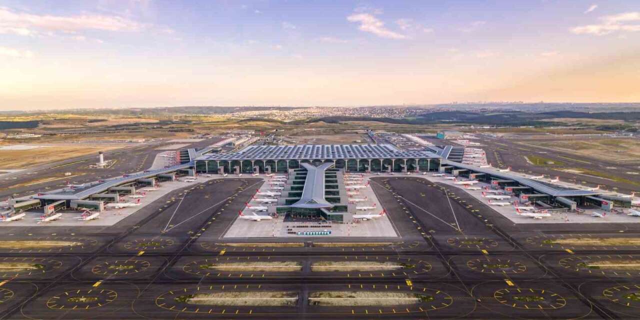 Bayramda otoyol ve köprülerden 12,3 milyon araç geçti