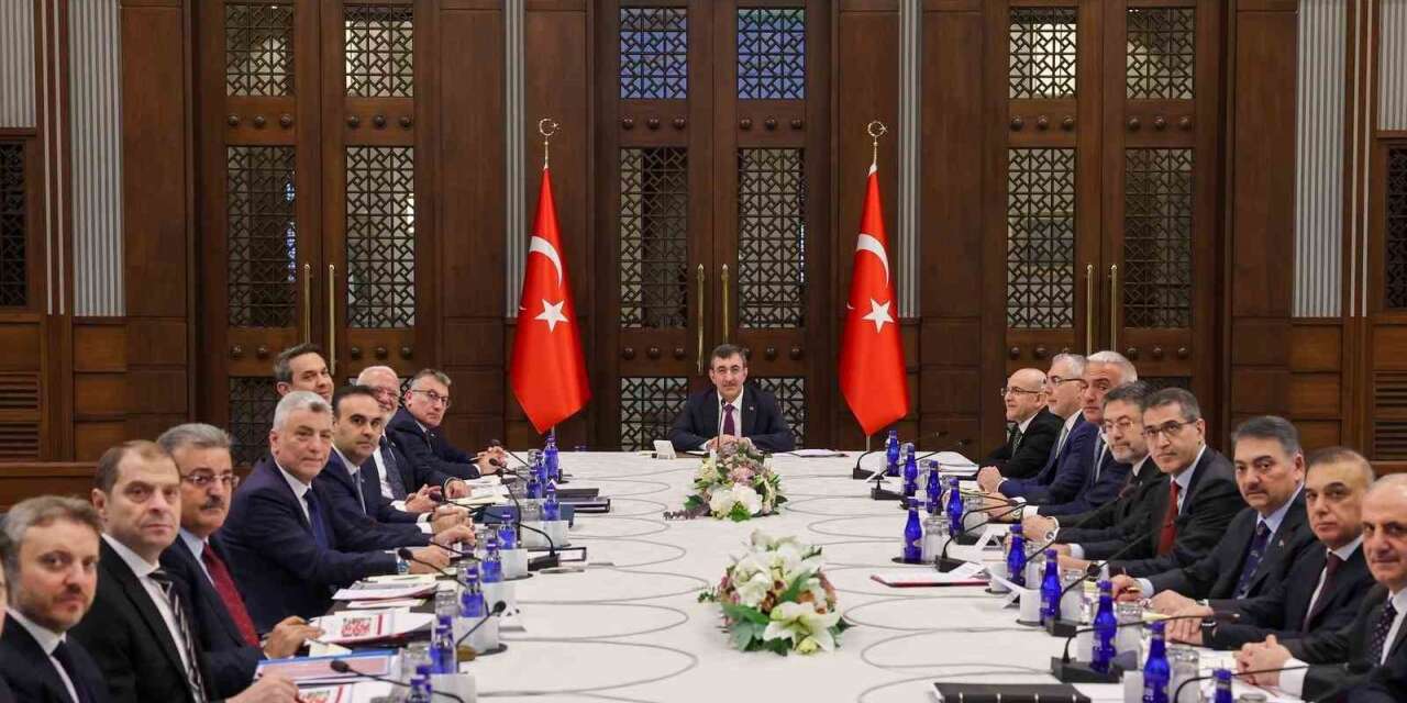 EKK: "Küresel ticarette artan belirsizlikler dış ticaret stratejilerinin yeniden şekillendirilmesini gerekli kılmaktadır"