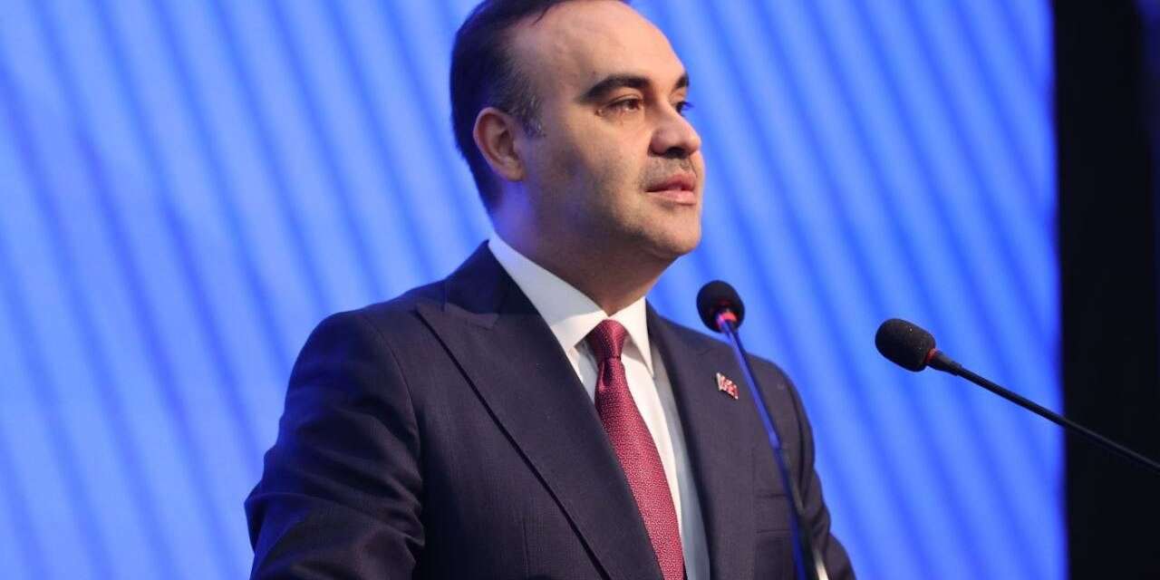 Bakan Kacır: "3 milyar lira tutarında Faizsiz Finansman Desteğini ilan ediyoruz"