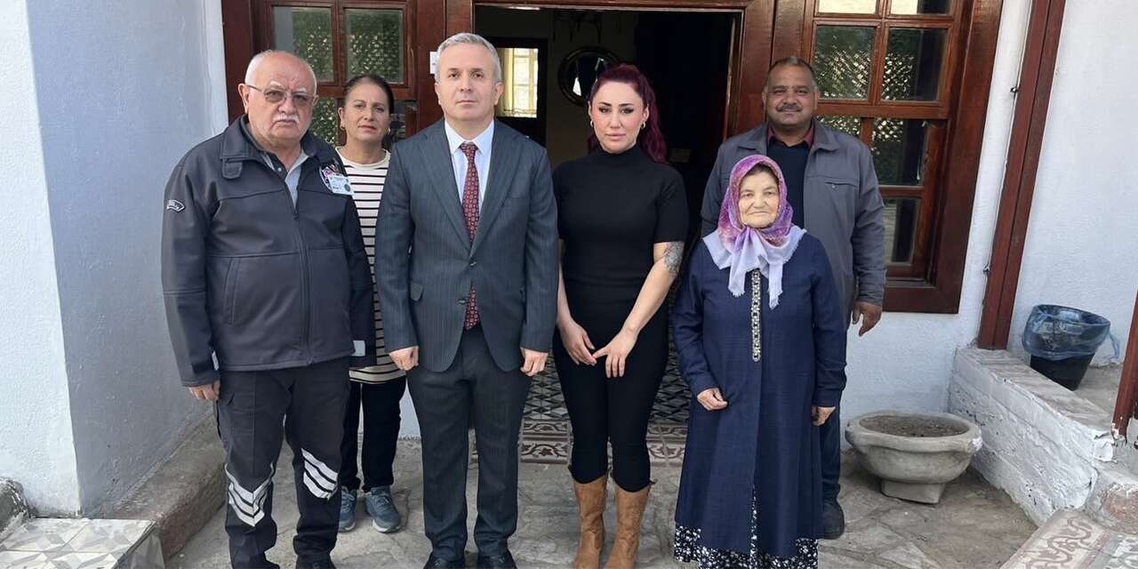 Rahmi Pehlivanlı’nın eserleri geleceğe ışık tutuyor