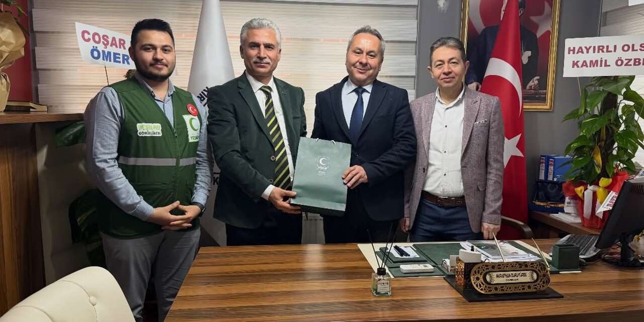 Yeşilay ve Esnaflar arasında bağımlılıkla ortak mücadele