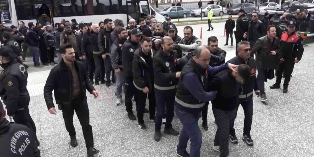 Ev satma vaadiyle milyonlarca liralık vurgun! O şebeke çökertildi