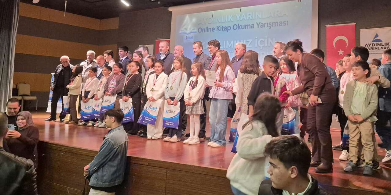 Kırıkkale’de Kitap Dostları Ödüllerine Kavuştu