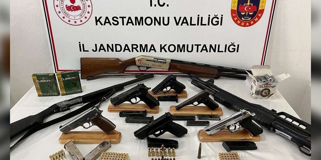 Kastamonu’da çok sayıda silah ele geçirildi: 7 gözaltı