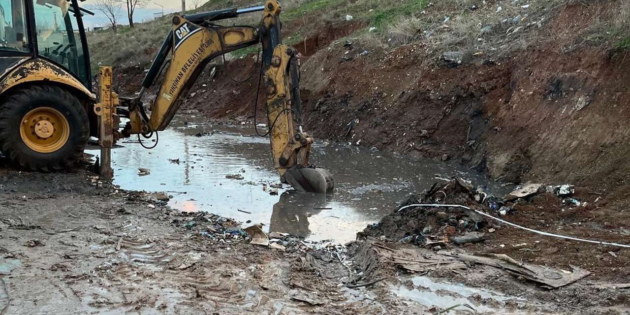 Yahşihan’da su borusu patladı