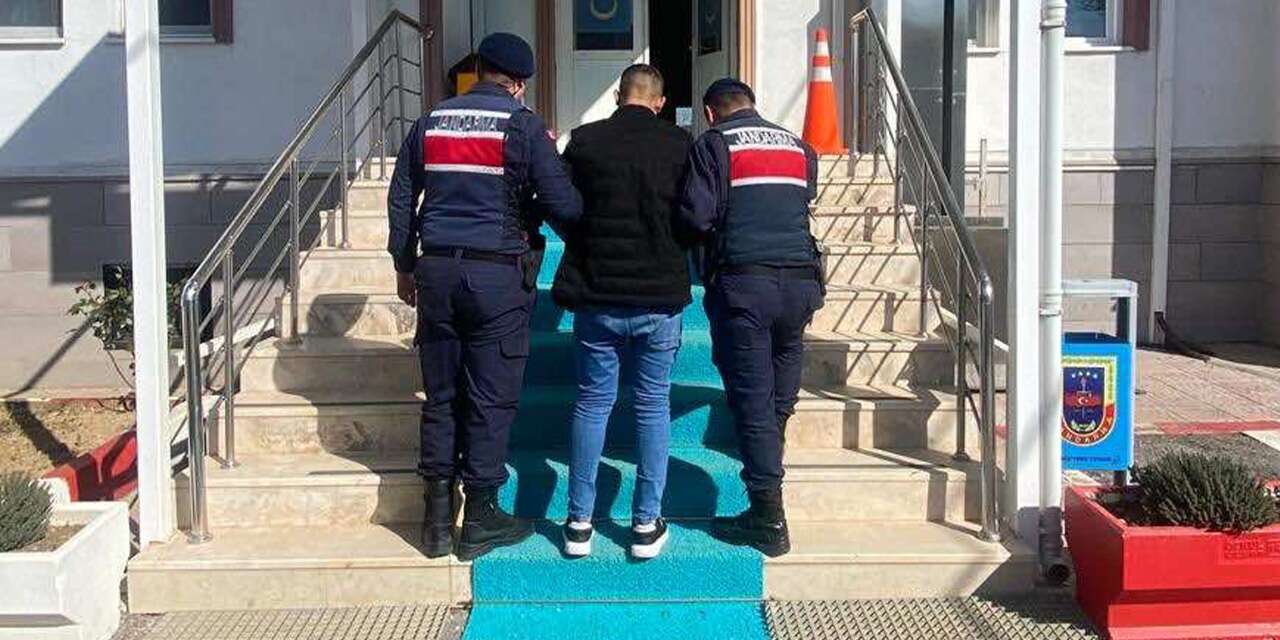 Aranan şahıs jandarma operasyonuyla yakalandı