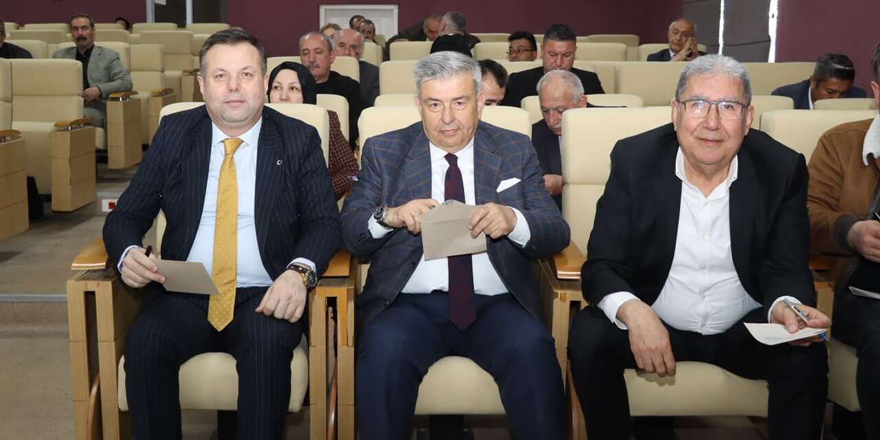 Arif Yıldırım, meclis başkan vekili olarak seçildi