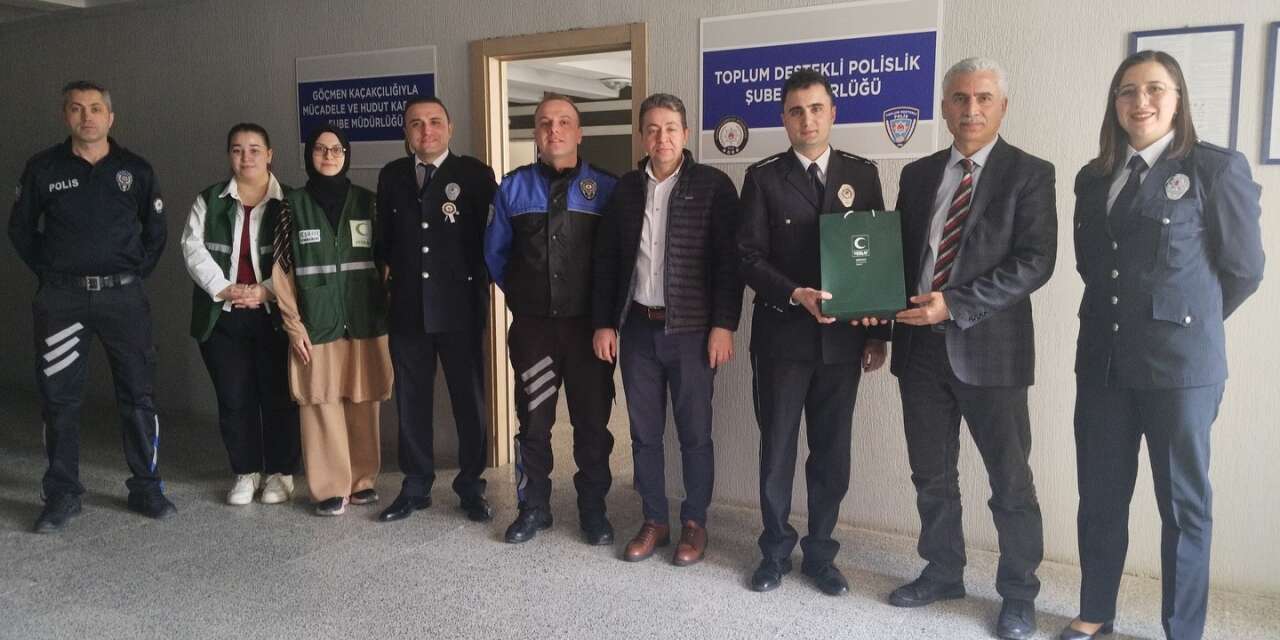 Yeşilay’dan Emniyet Teşkilatına Polis Haftası Ziyareti