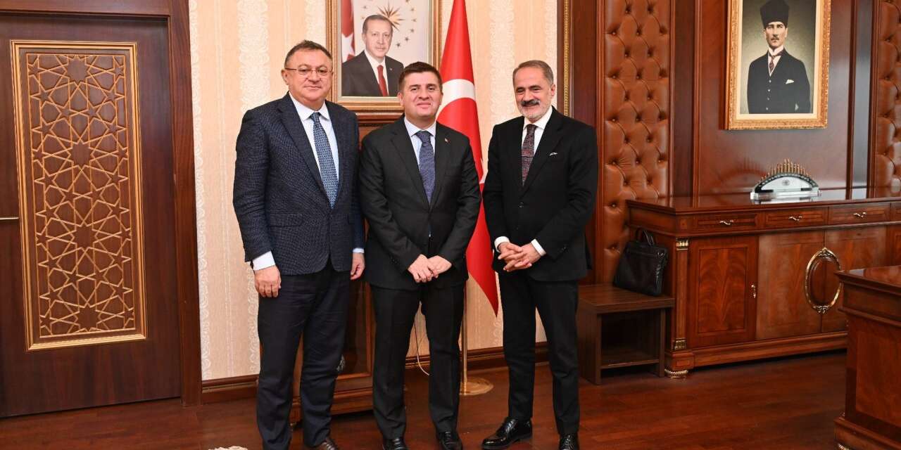 TCDD Yönetiminden Vali Sarıibrahim’e ziyaret