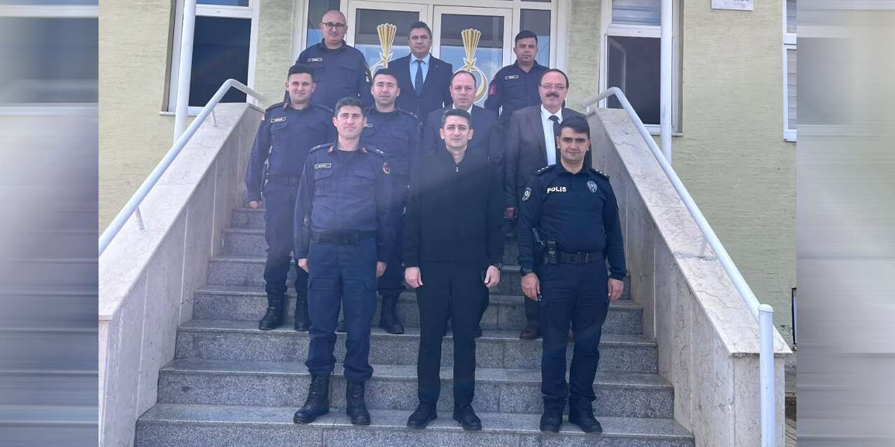 Kaymakam Kayatürk’ten Jandarma Komutanlığına ziyaret