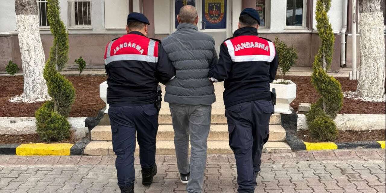 Vergi suçlusu ve kasten öldürme suçlusu yakalandı