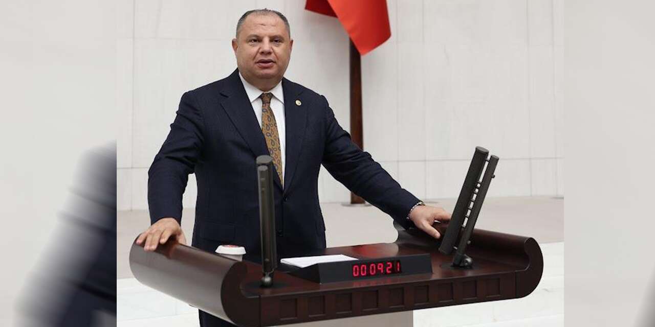 Öztürk: “23 Nisan, millet iradesinin yeniden doğrulduğu andır!