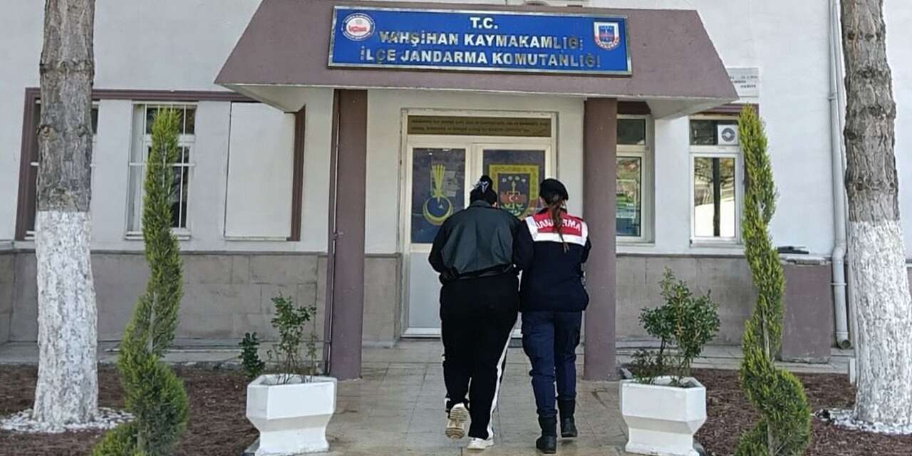 Heryerde aranıyordu! O kadın Kırıkkale'de yakalandı!