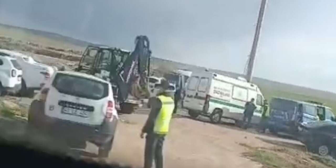 Toprağa gömülü kadın cesedi bulundu