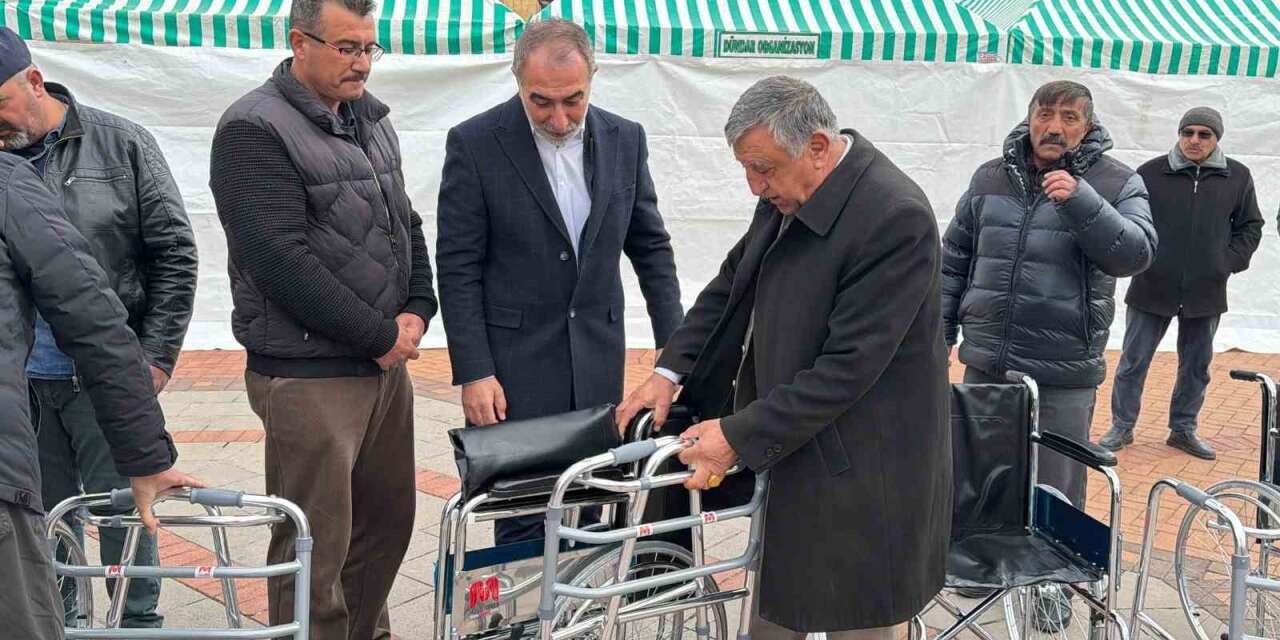 Kırşehir’de engelli ve yaşlılara akülü ve engelli araç desteği