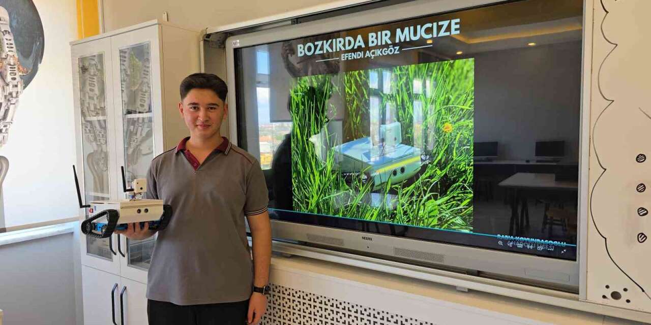 Annesi tasarımlarına ’zımbırtı’ demişti, şimdi uluslararası sunuma hazırlanıyor