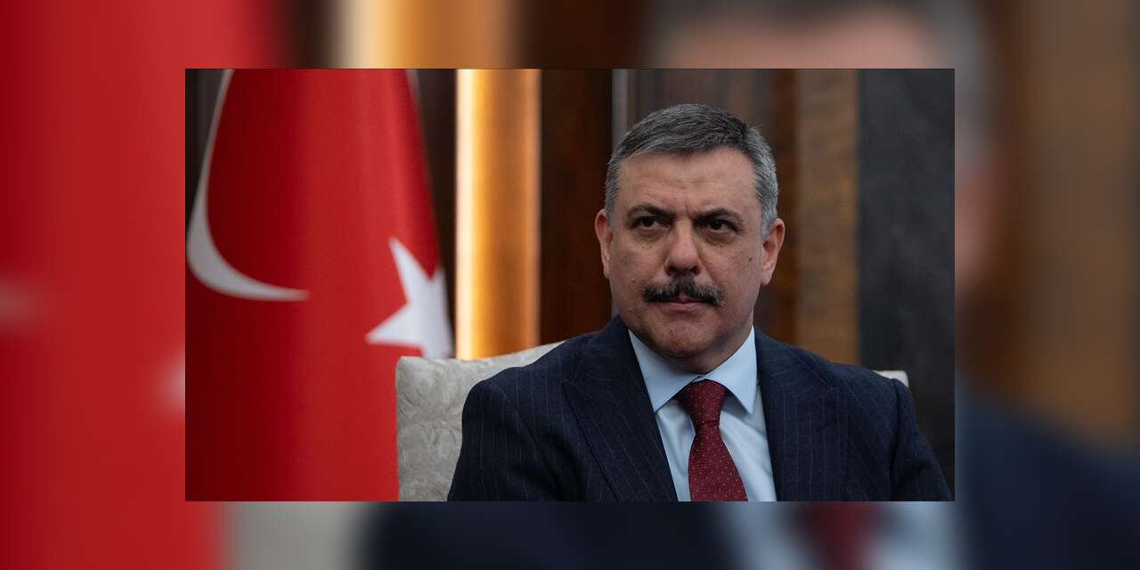Bakan Çiftçi: "Gaziantep Valiliği emrine 100, Şanlıurfa Valiliği emrine 50 milyon lira gönderilmiştir"
