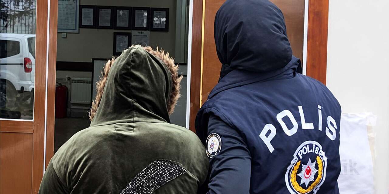 Kadın hırsız Yahşihan’dan kaçtı! Kalecik’te polis yakaladı!