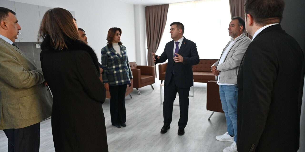 Vali Sarıibrahim, Huzurevi’nde incelemelerde bulundu