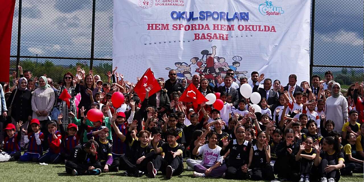 Geleneksel Çocuk Oyunları Şenliği coşkusu