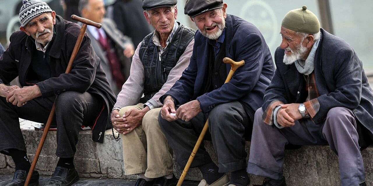 Emeklilere Temmuz ayında dev zam!