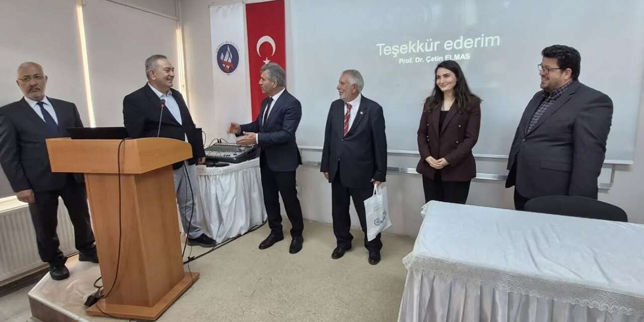 Bahşılı’da ‘Yapay Zeka ve Meslek Alanları’ anlatıldı