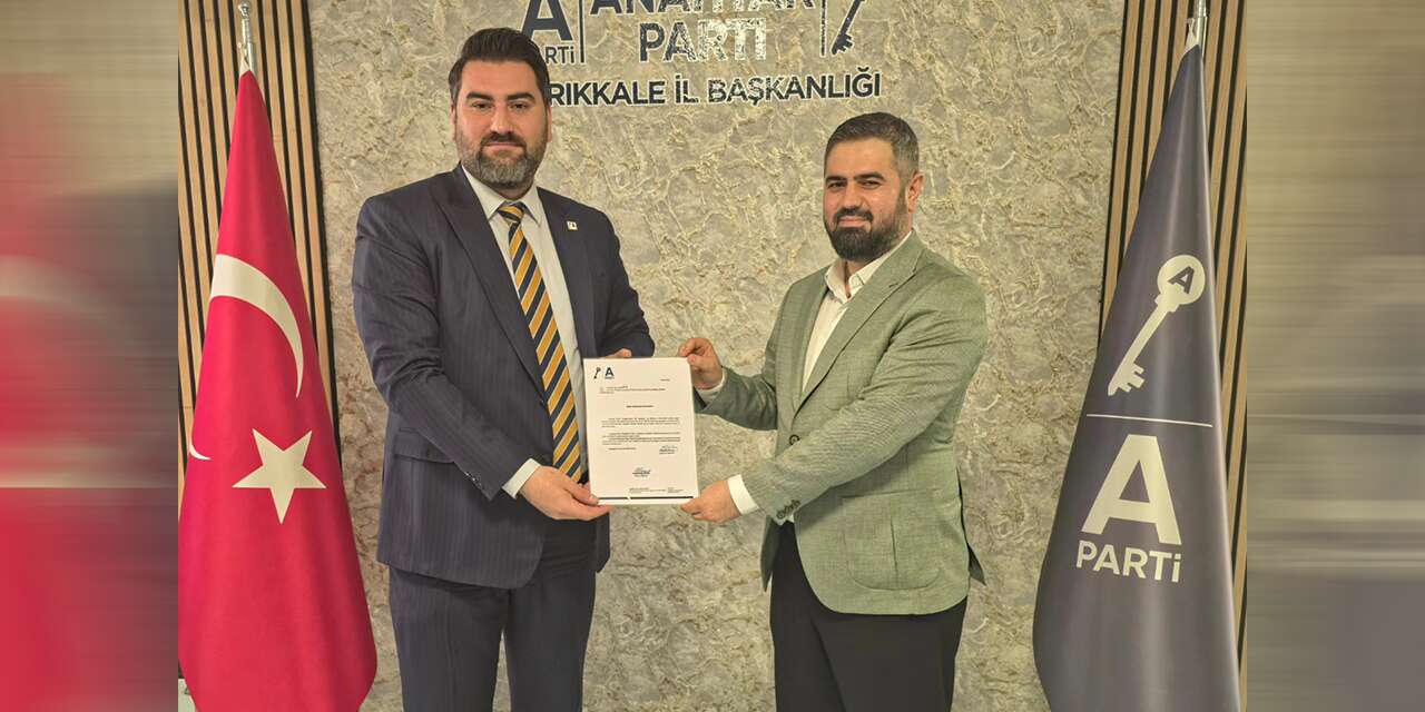 Anahtar Parti’de Merkez İlçe Ersin Tahan’a emanet