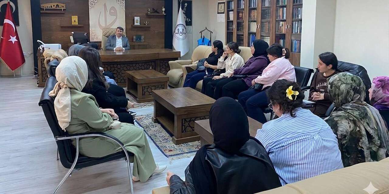 Öğrencilerden müftülüğe anlamlı ziyaret