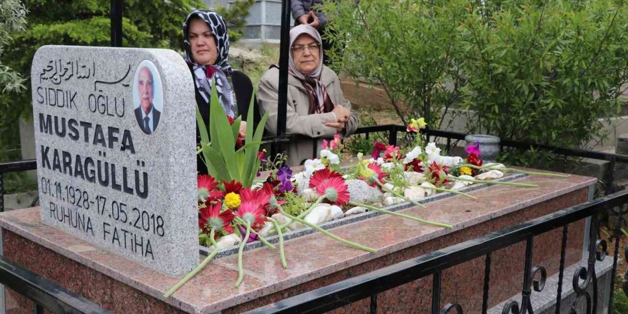 ’Ahi Baba’ Karagüllü vefatının 8. yılında anıldı