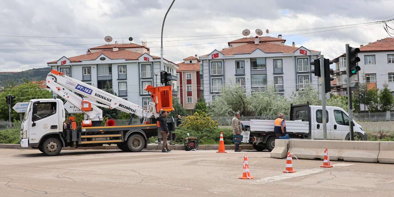 Şehir genelindeki trafik lambaları bakıma alındı