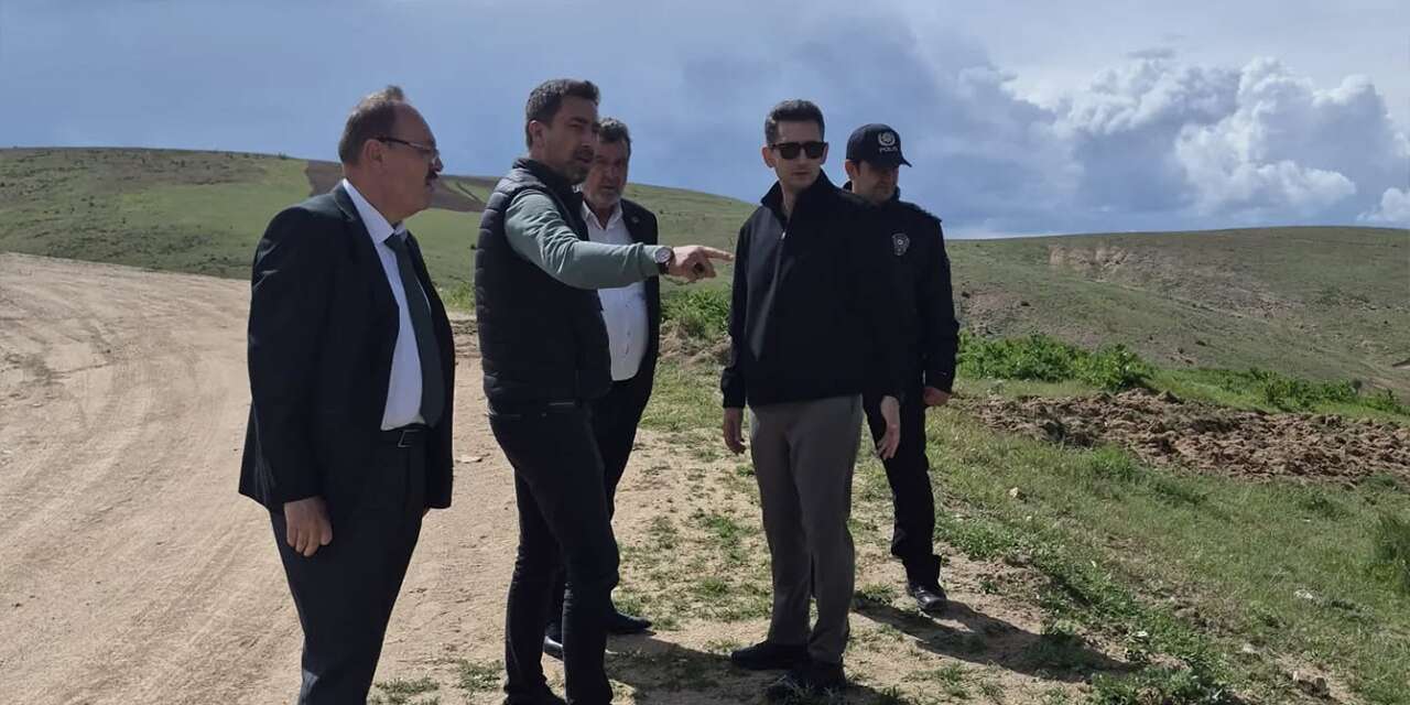 Çipi Deresi Köyü’nün yolları yenileniyor