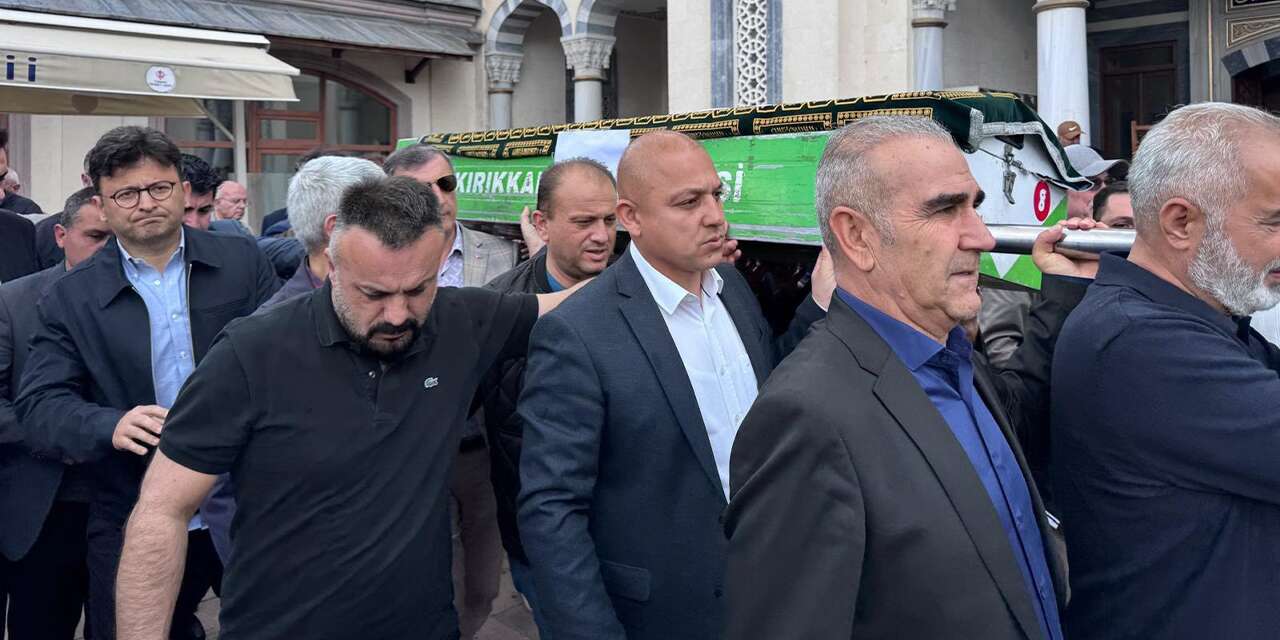 Avukat Altuntaş için Nur Camii’nde son görev