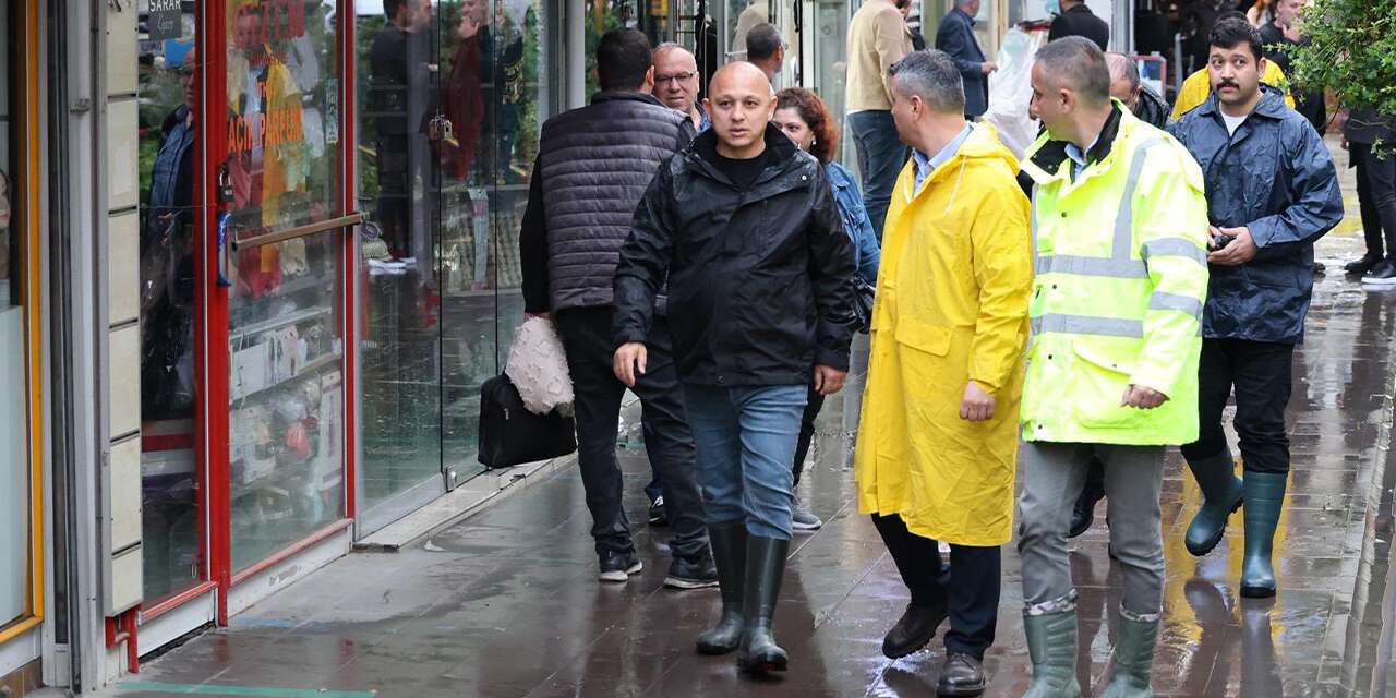 Önal: "Su taşkınlarına karşı tüm imkanlarımızla sahadayız"
