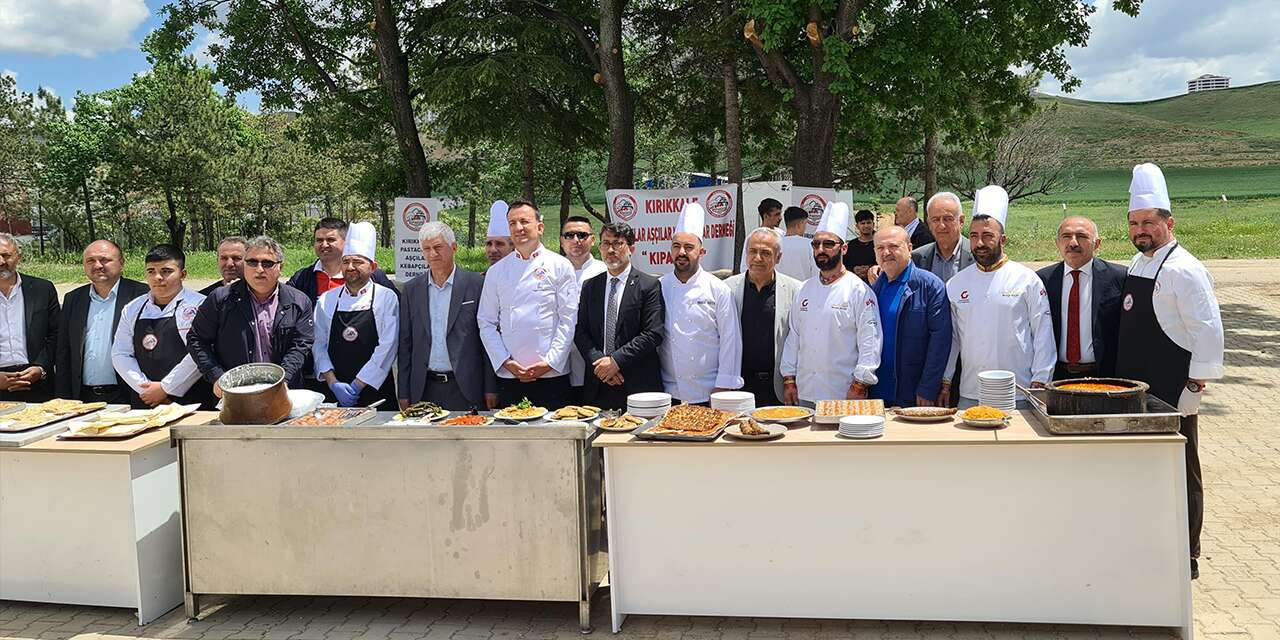 Davullu zurnalı Türk Mutfağı Haftasını kutladılar